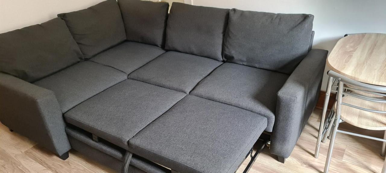 Rozina Apartment Paisley Eksteriør bilde