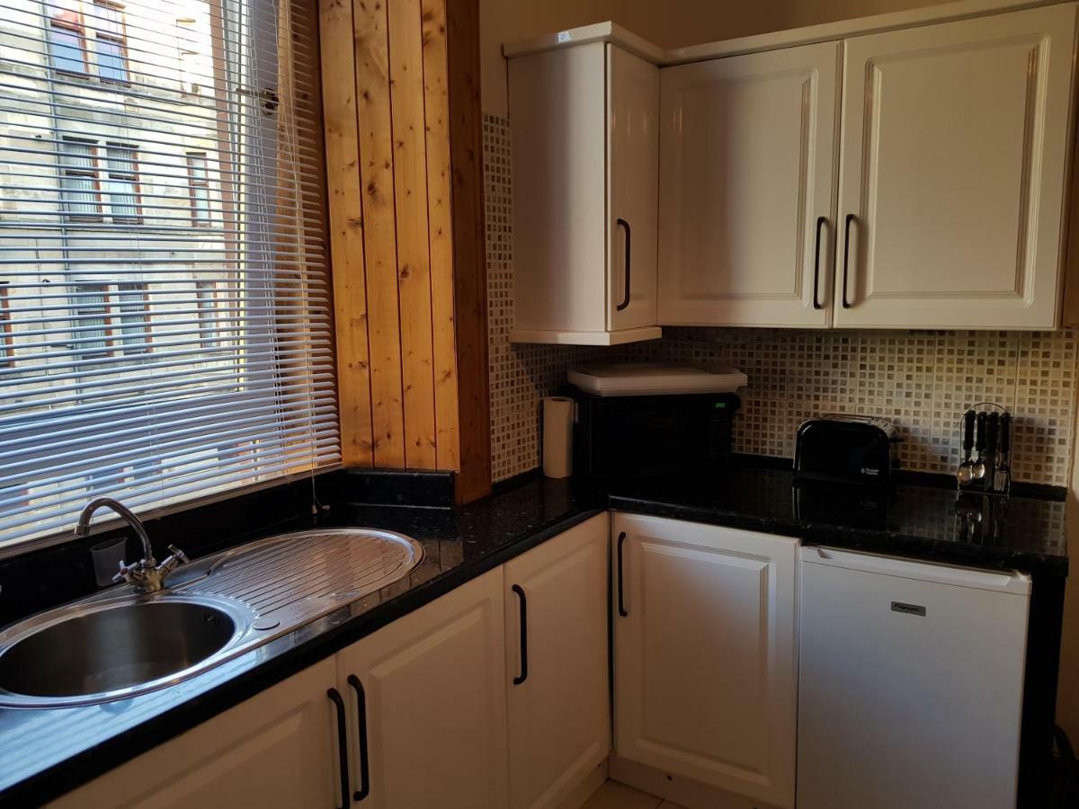 Rozina Apartment Paisley Eksteriør bilde